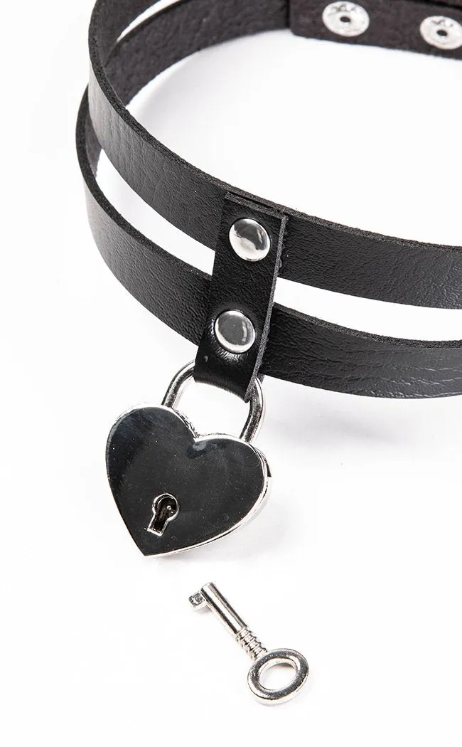 Captivated Lock Choker