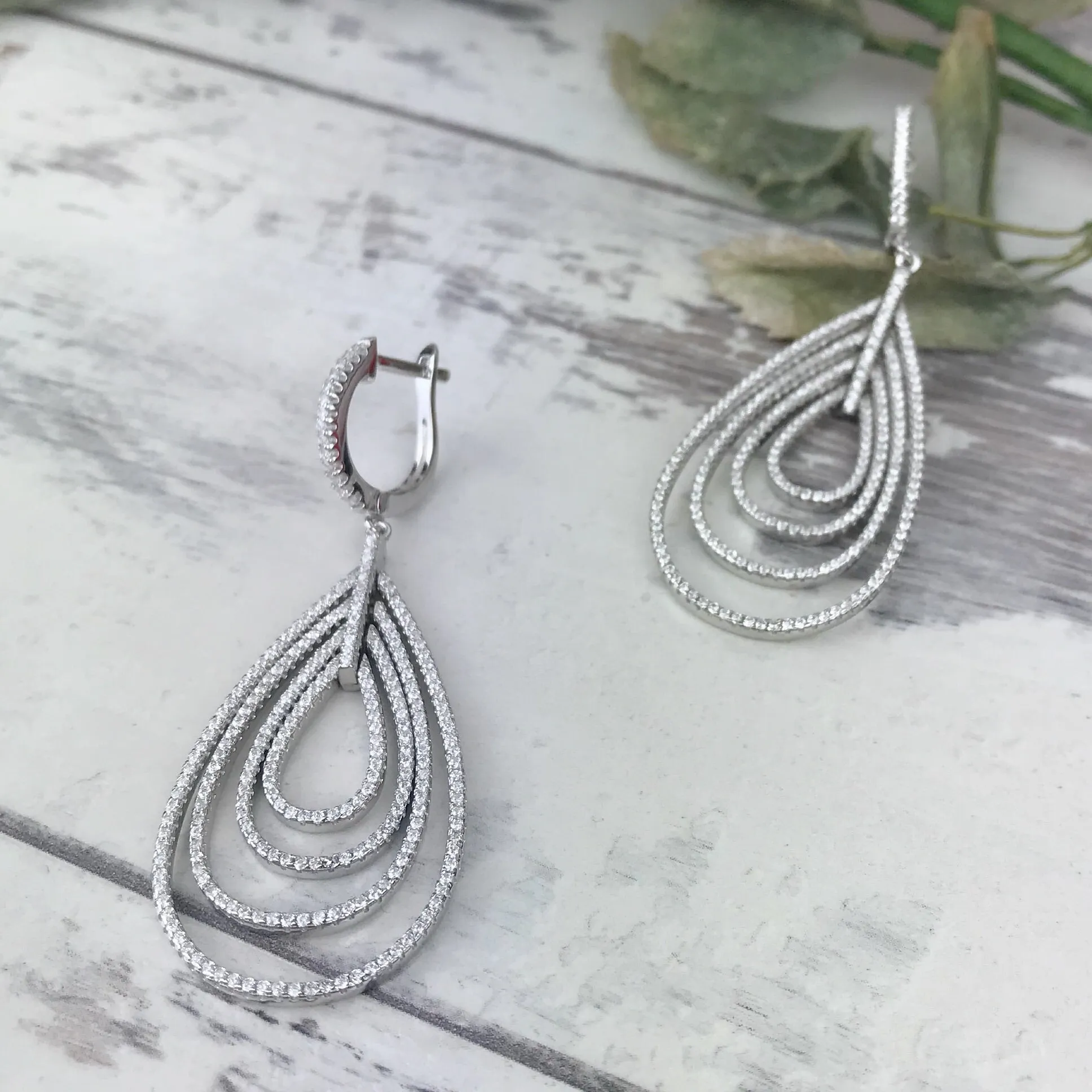 Cascade Earrings - VSE107