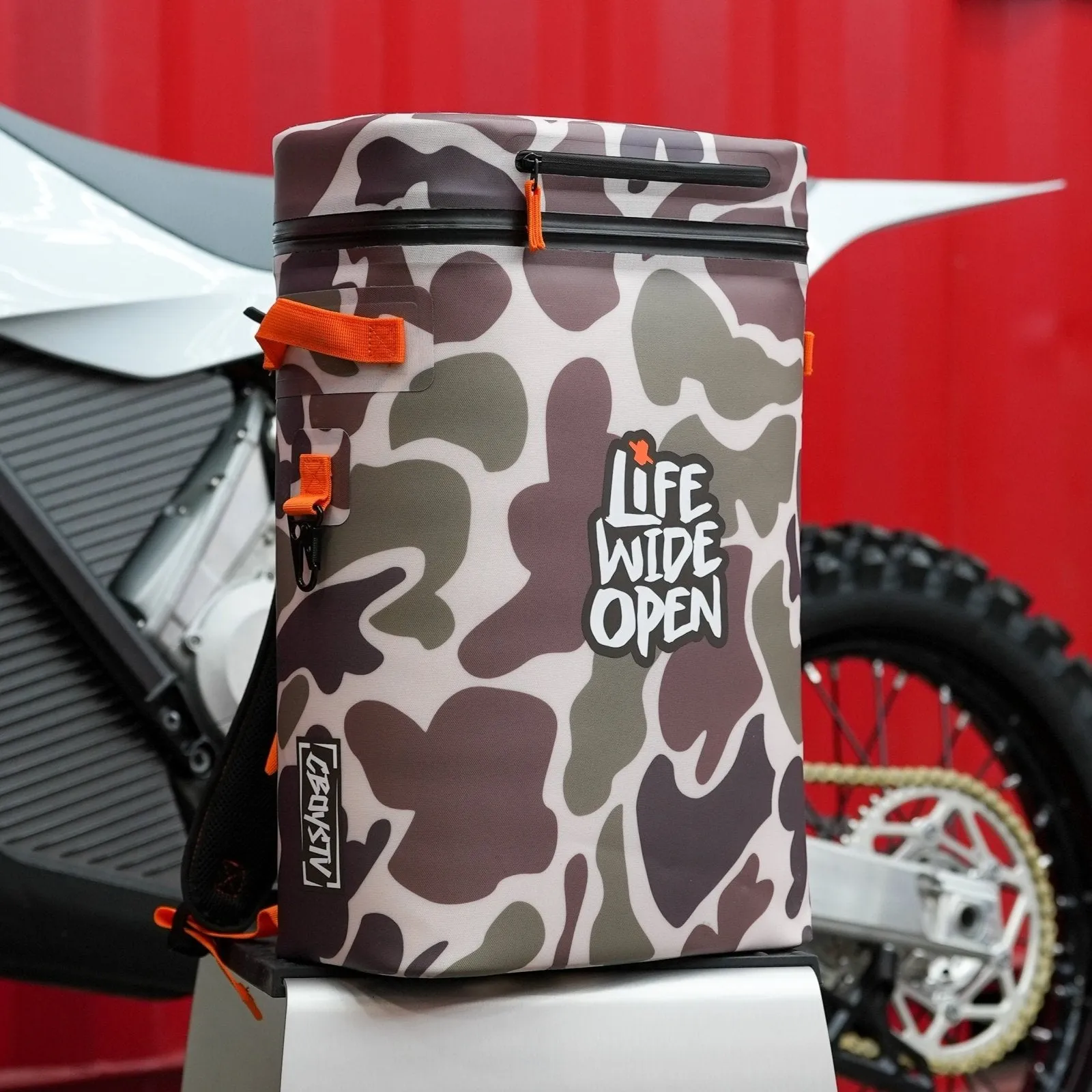 Duck Camo LWO Cooler Backpack