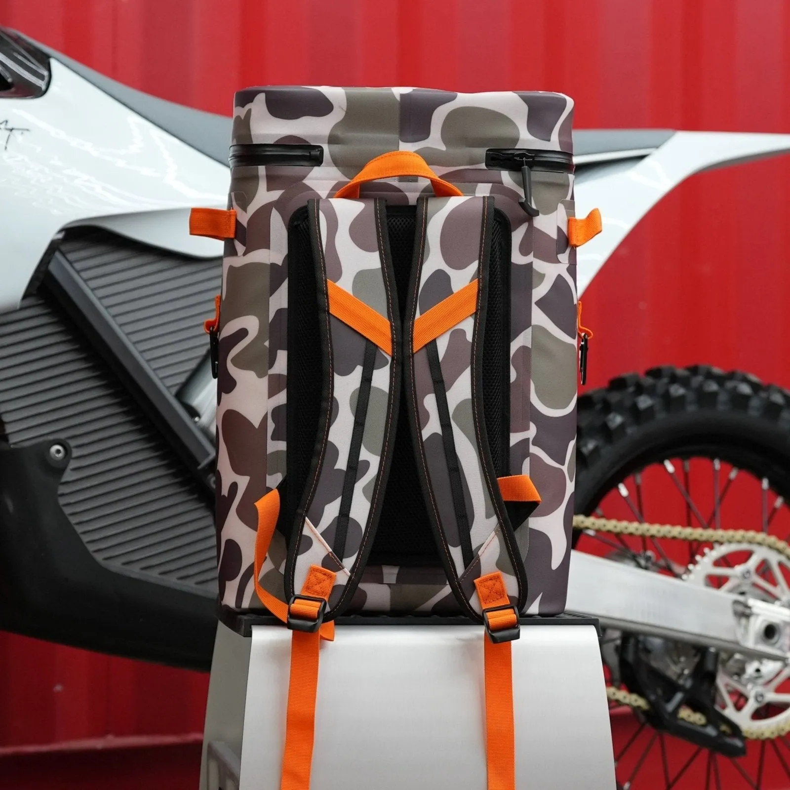 Duck Camo LWO Cooler Backpack