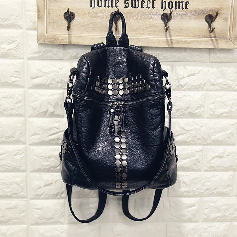 High Quality Women Backpacks Lady Girls Travel Blosas Women Bags Washed Leather Backpacks Rivet Backpacks Student School Bag Hot