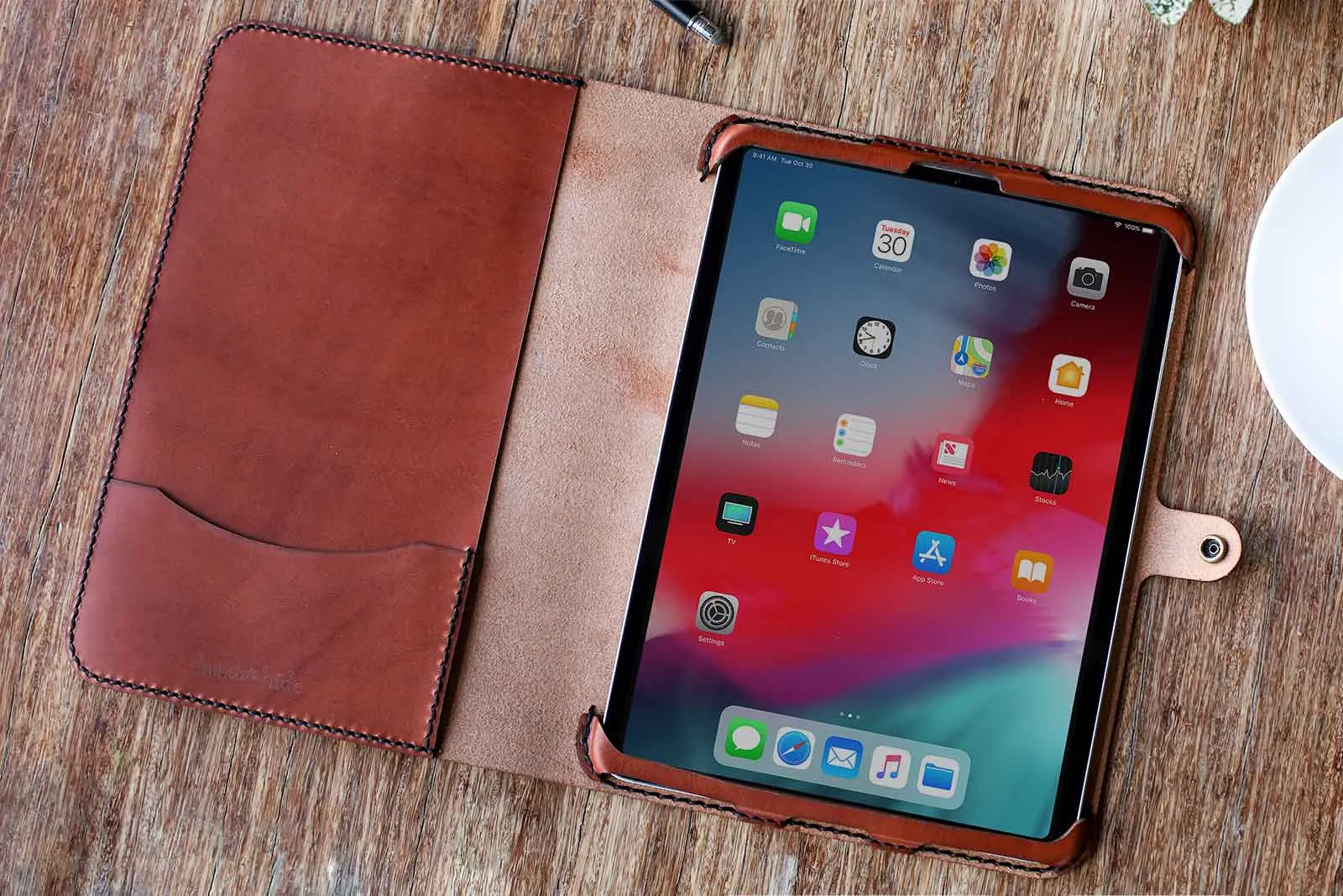 iPad Pro 11 2020 Classic Leather Case