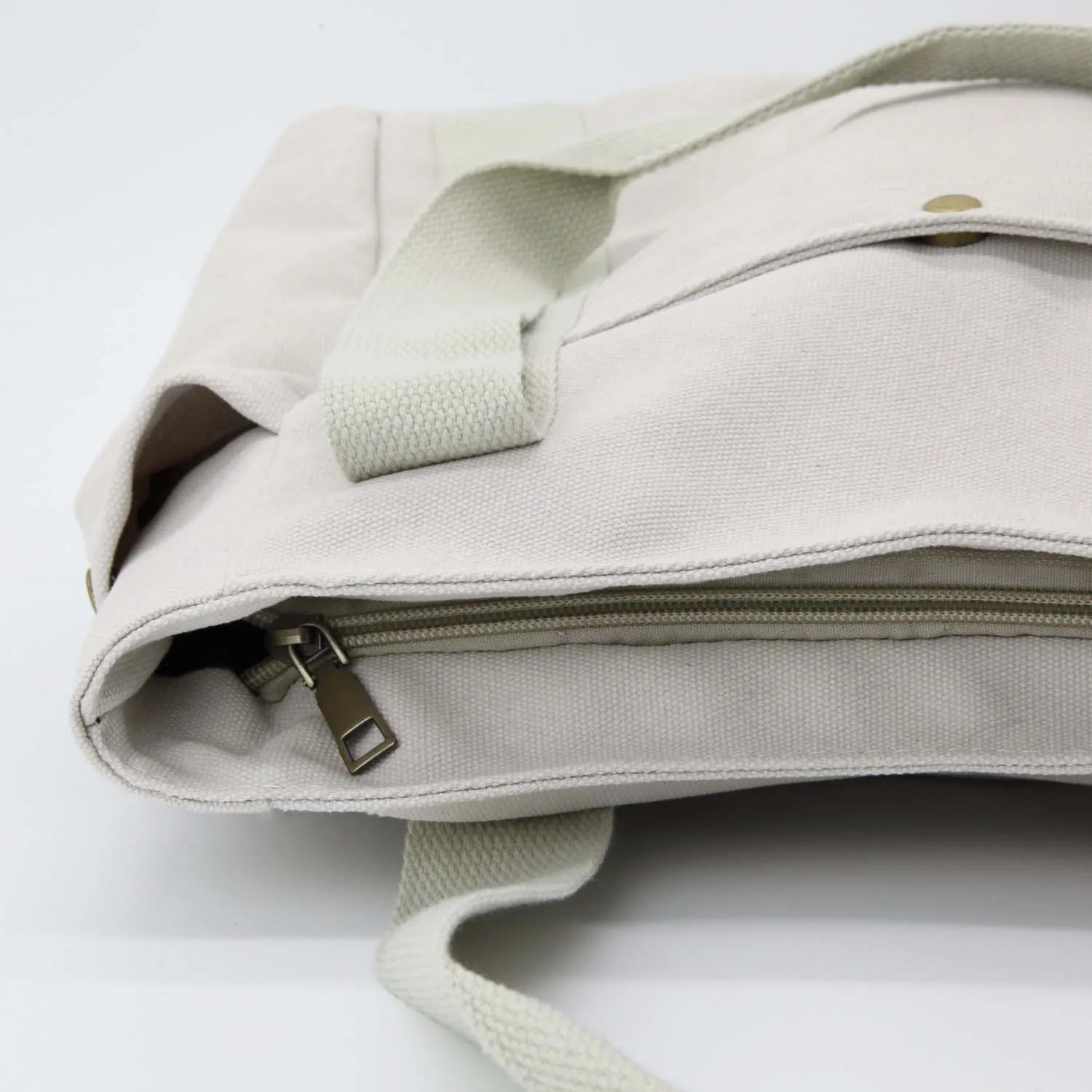 Large Canvas Tote Bag With Pockets & Zipper in Beige