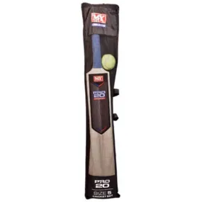 M.Y Size 5 Wooden Cricket Set With Carry Bag