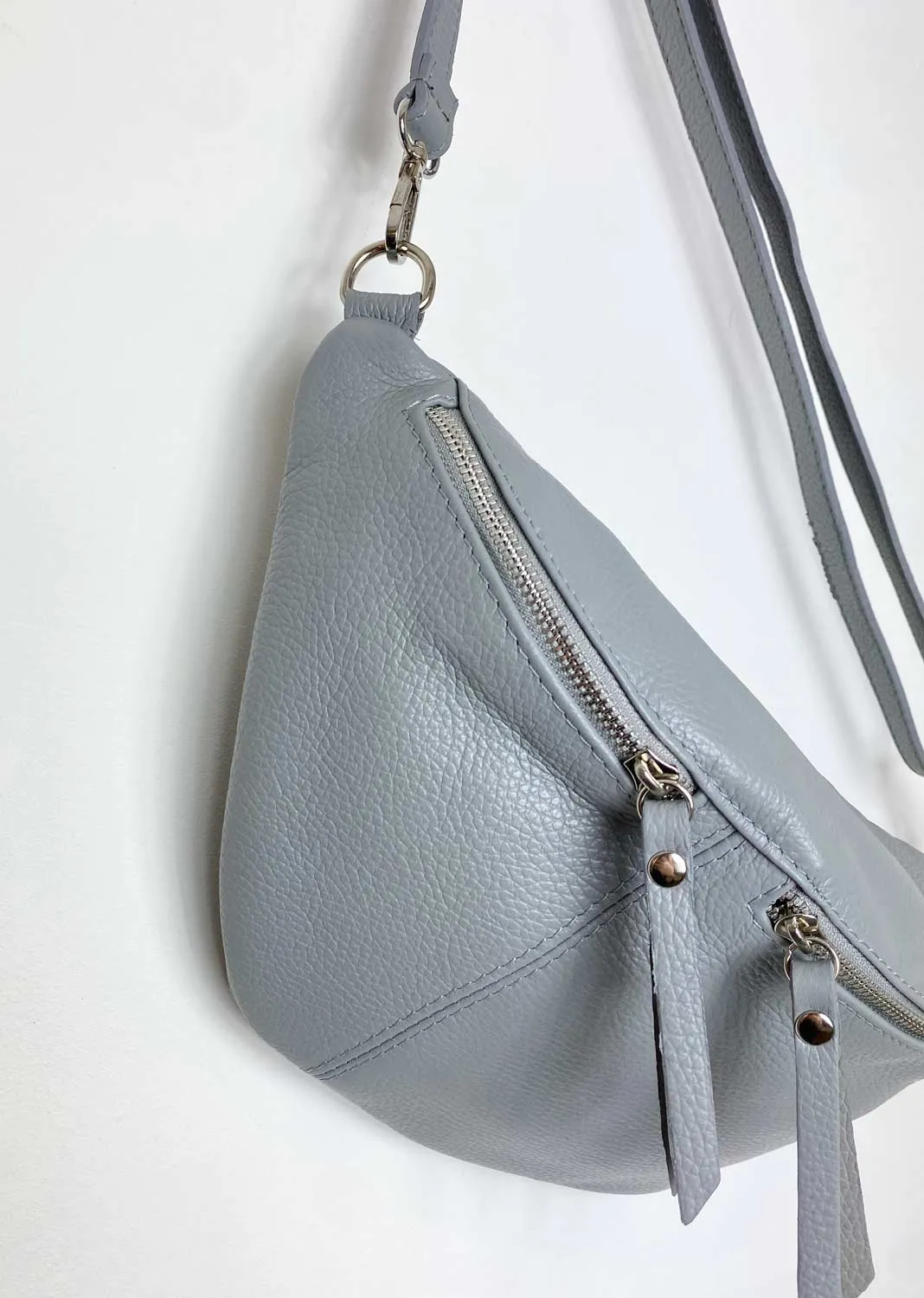 Ray Leather Sling Bag