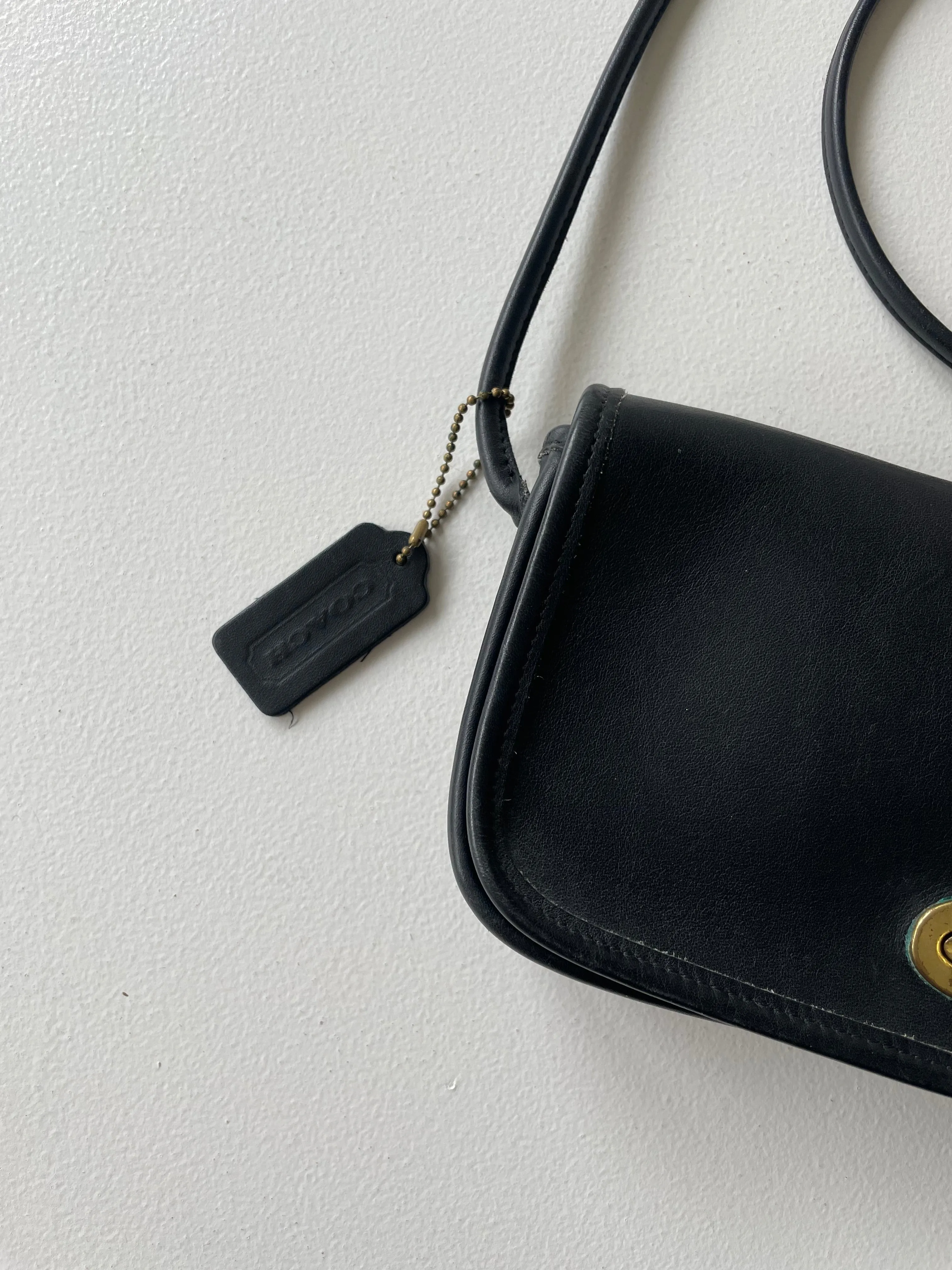 Vintage Coach Dinky Bag | 1980s